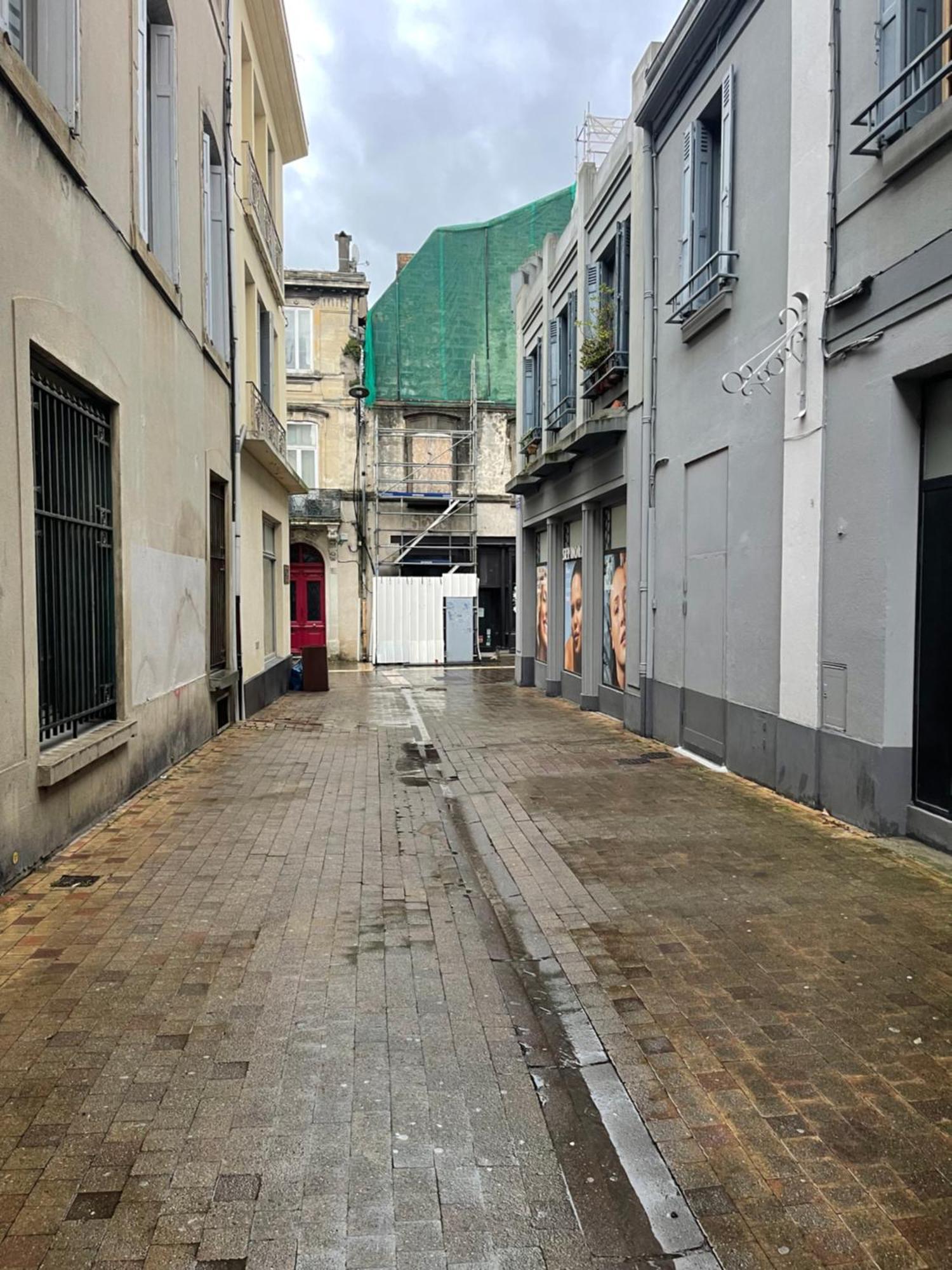 Appartement Au Coeur Du Centre Ville De Carcassonne Exteriör bild