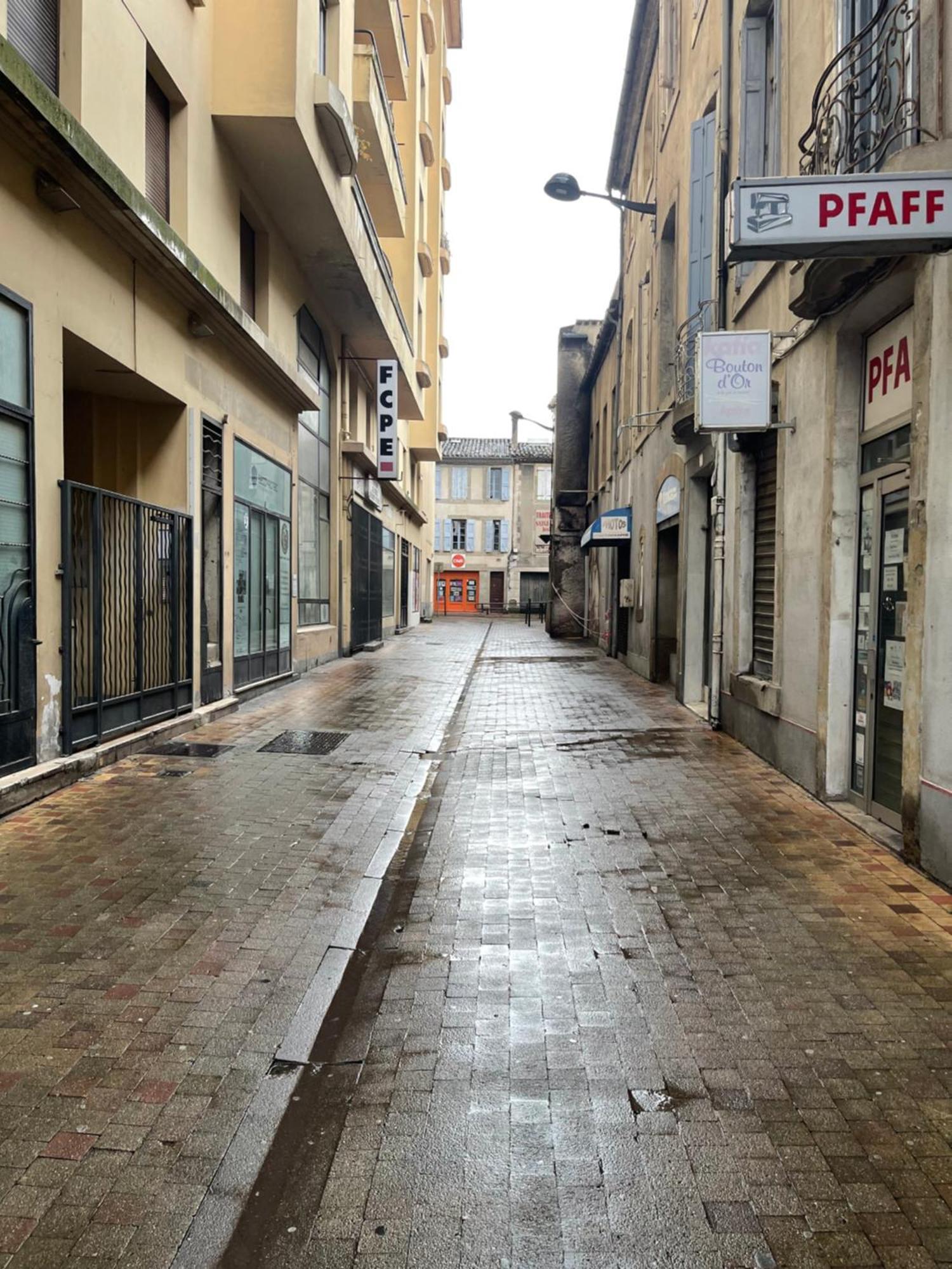 Appartement Au Coeur Du Centre Ville De Carcassonne Exteriör bild